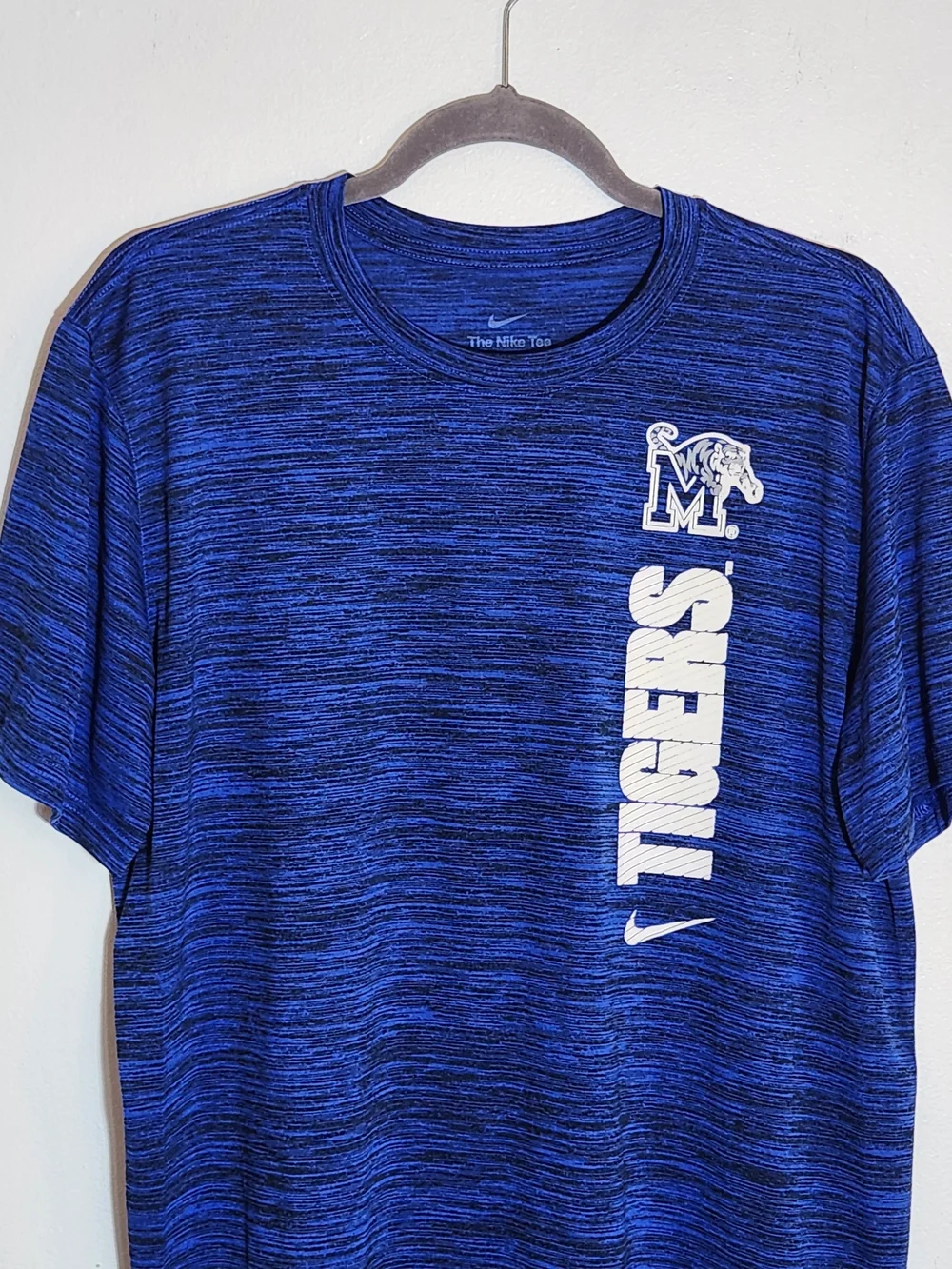 Nike Memphis Tigers Blue Short Sleeve T-Shirt Size Large